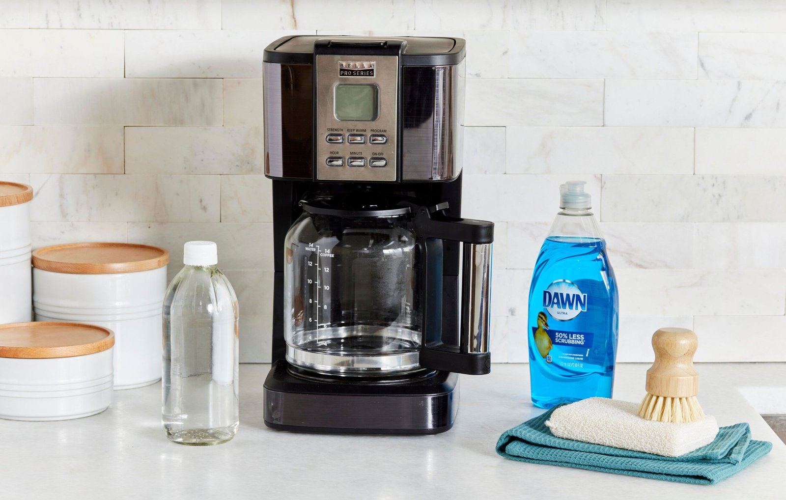 how to clean coffee maker